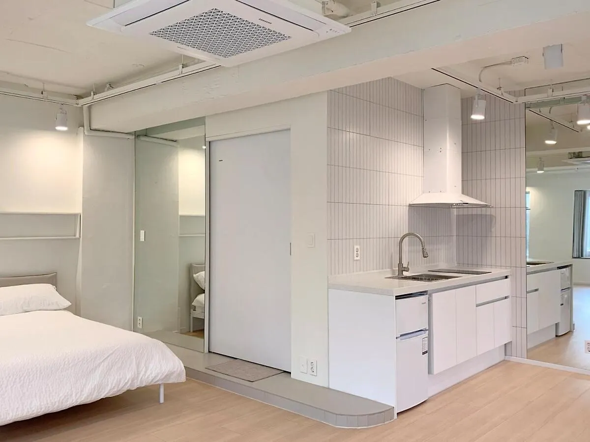 Kspo, Asan Hospital, Olympic Park, Spacious Studio Сеул Южная Корея
